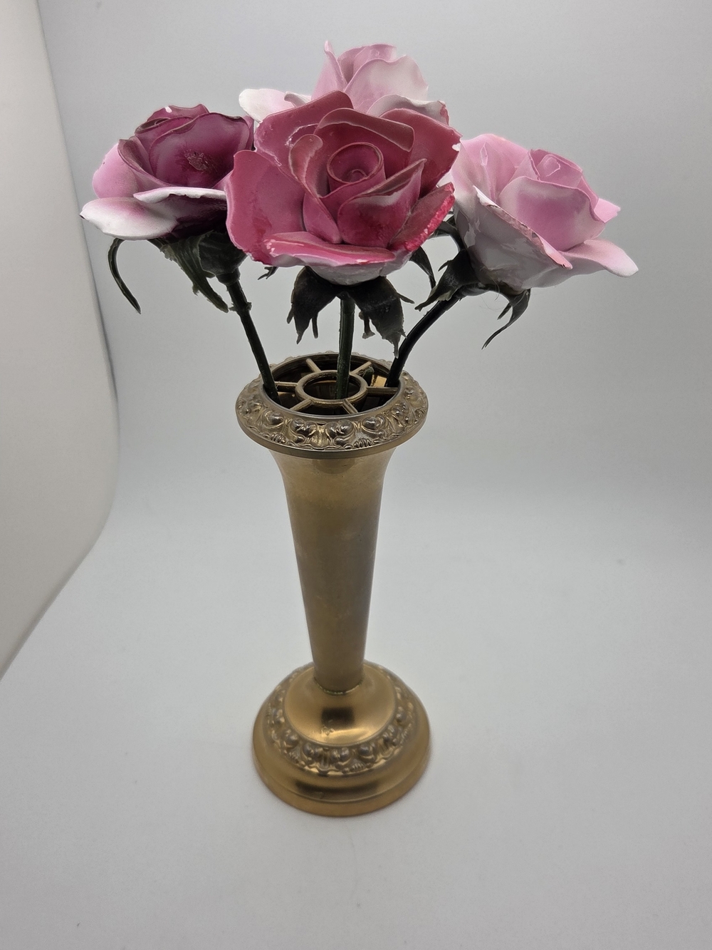 Vintage Solid Brass Ornate Trumpet Vase & 4 Porcelain Roses Set